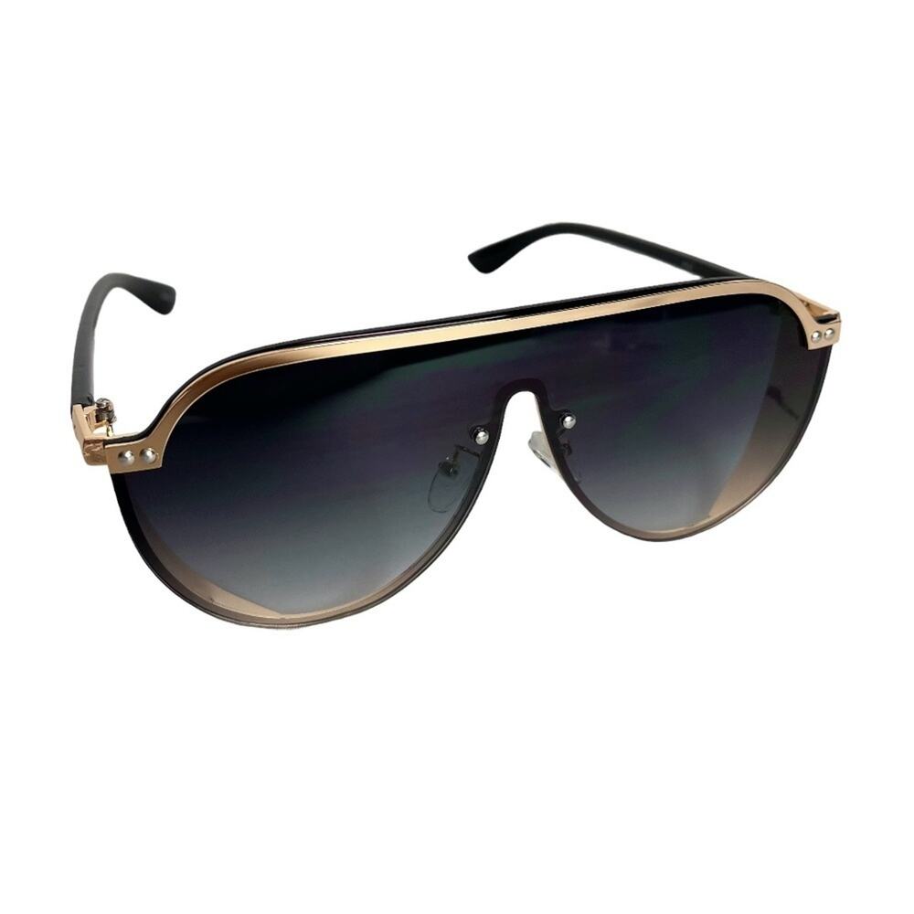 SUNGLASSES Fashion Black Gold Smokey Lenses Summer Vacation Beach Glasses
